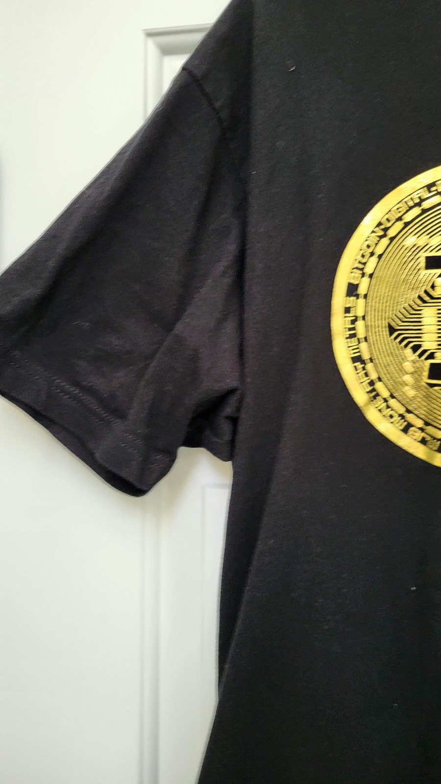 Bitcoin Digital Crypto Currency Traders Graphic 1 0 Binary Gold Black T-shirt XL gallery