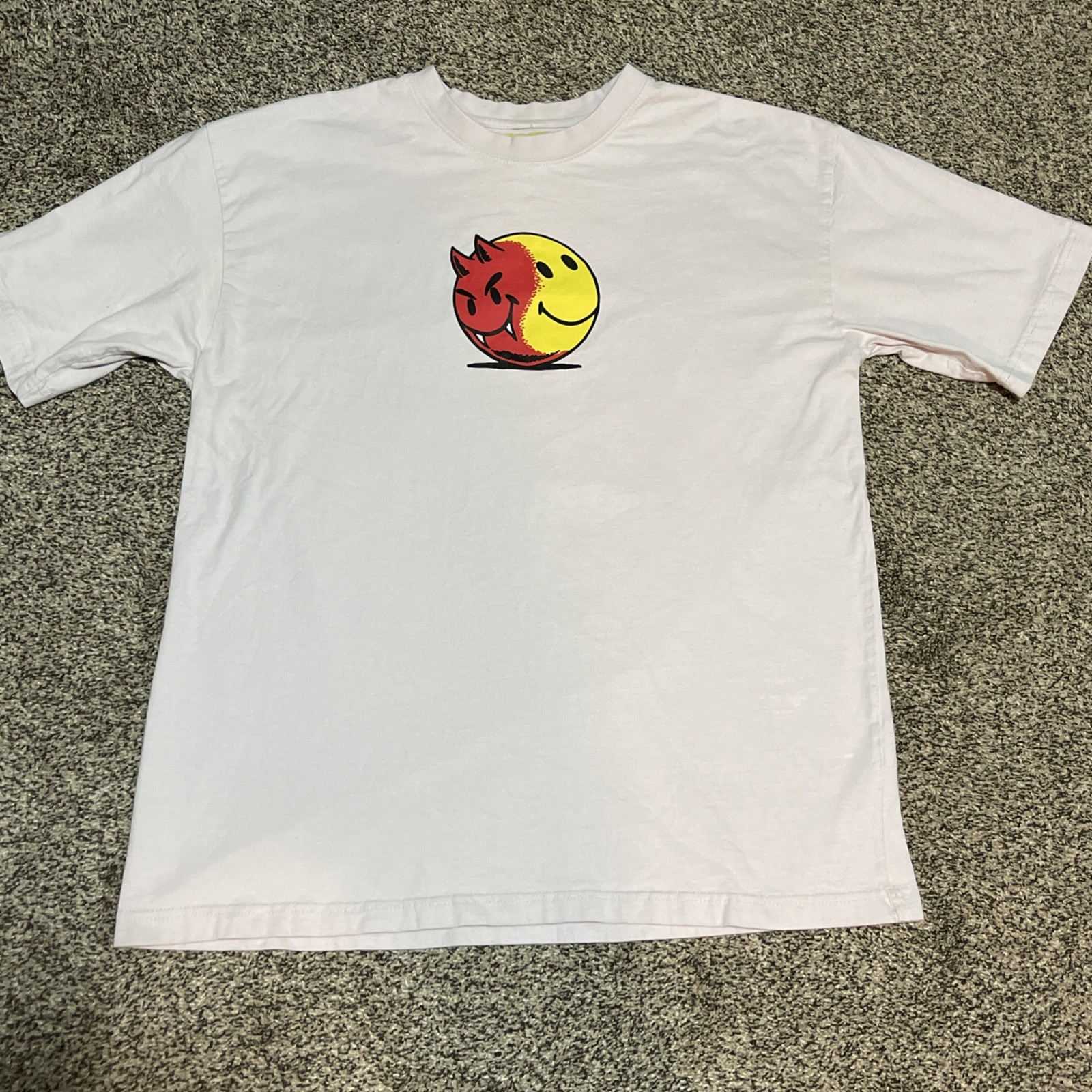 Market Smiley Good And Evil Devil Smiley Face Red Creme T-Shirt Size X-Large gallery