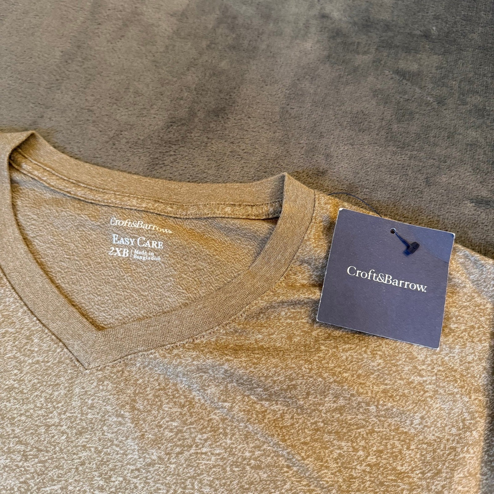Croft & Barrow Easy Care V-Neck Long Sleeve Tee Heathered Tan Mens 2XB NWT gallery