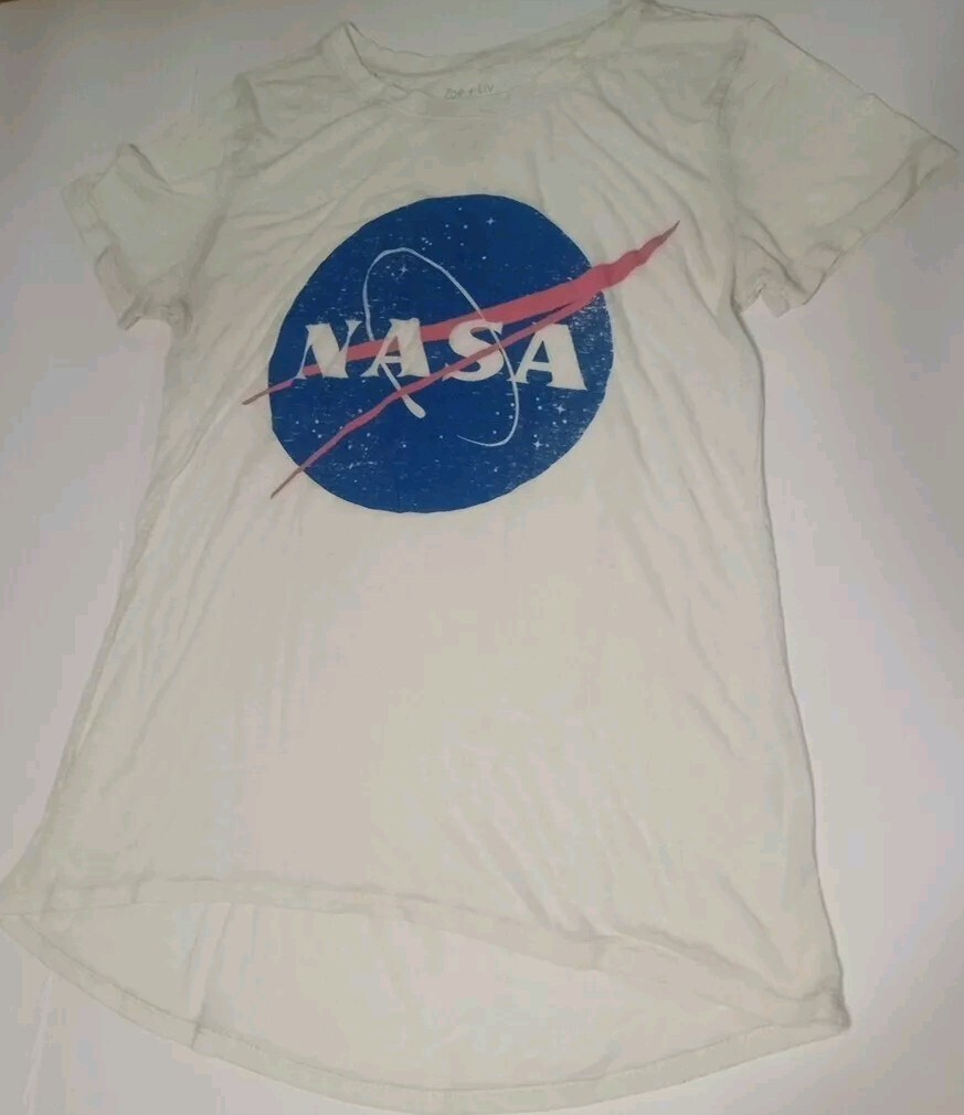 Vintage NASA Tee Shirt, White with NASA Logo by Zoe & Liv, Men’s S Women’s Sz M