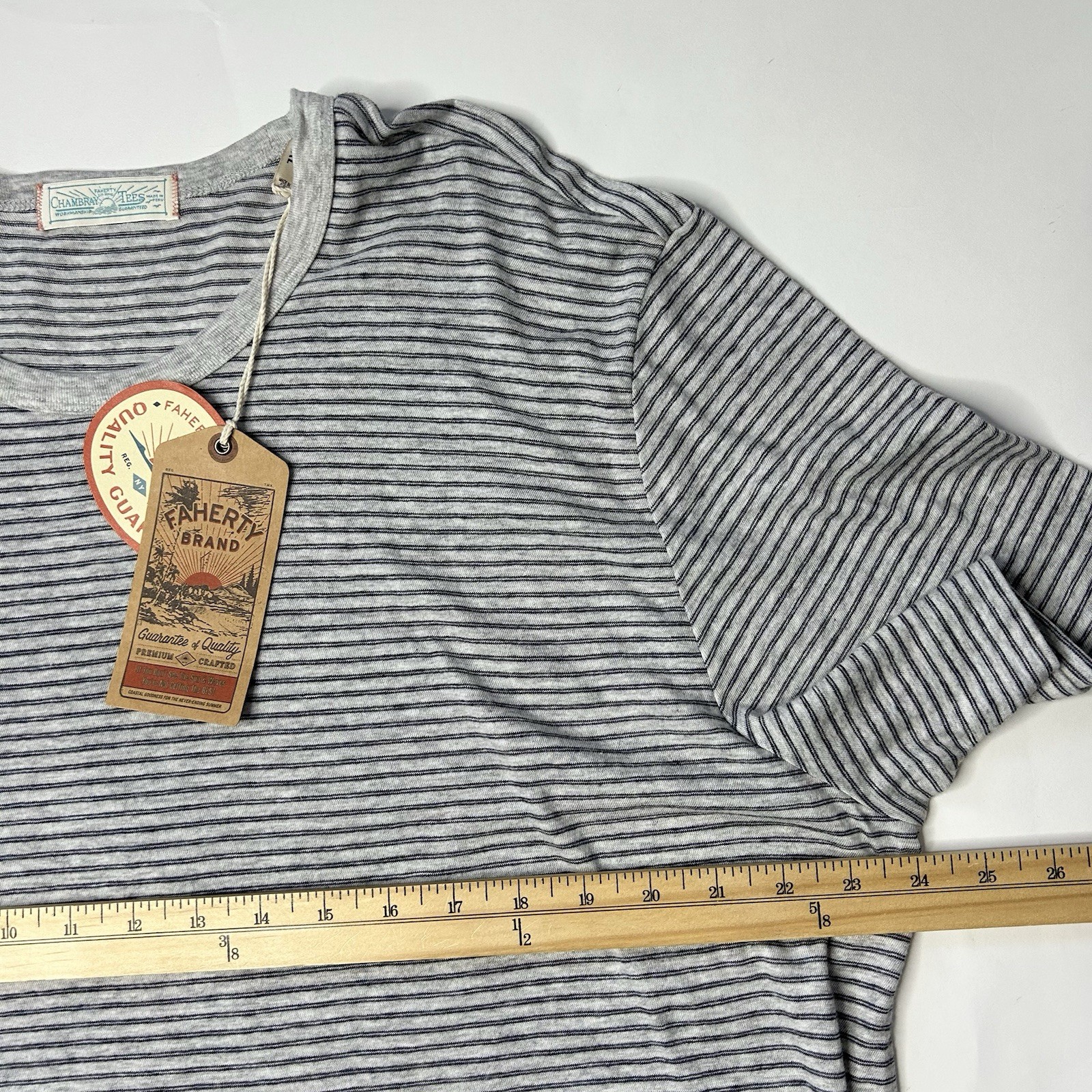 Faherty TShirt Men’s XXL Short Sleeve Vintage Chambray Cotton Modal Lightweight gallery