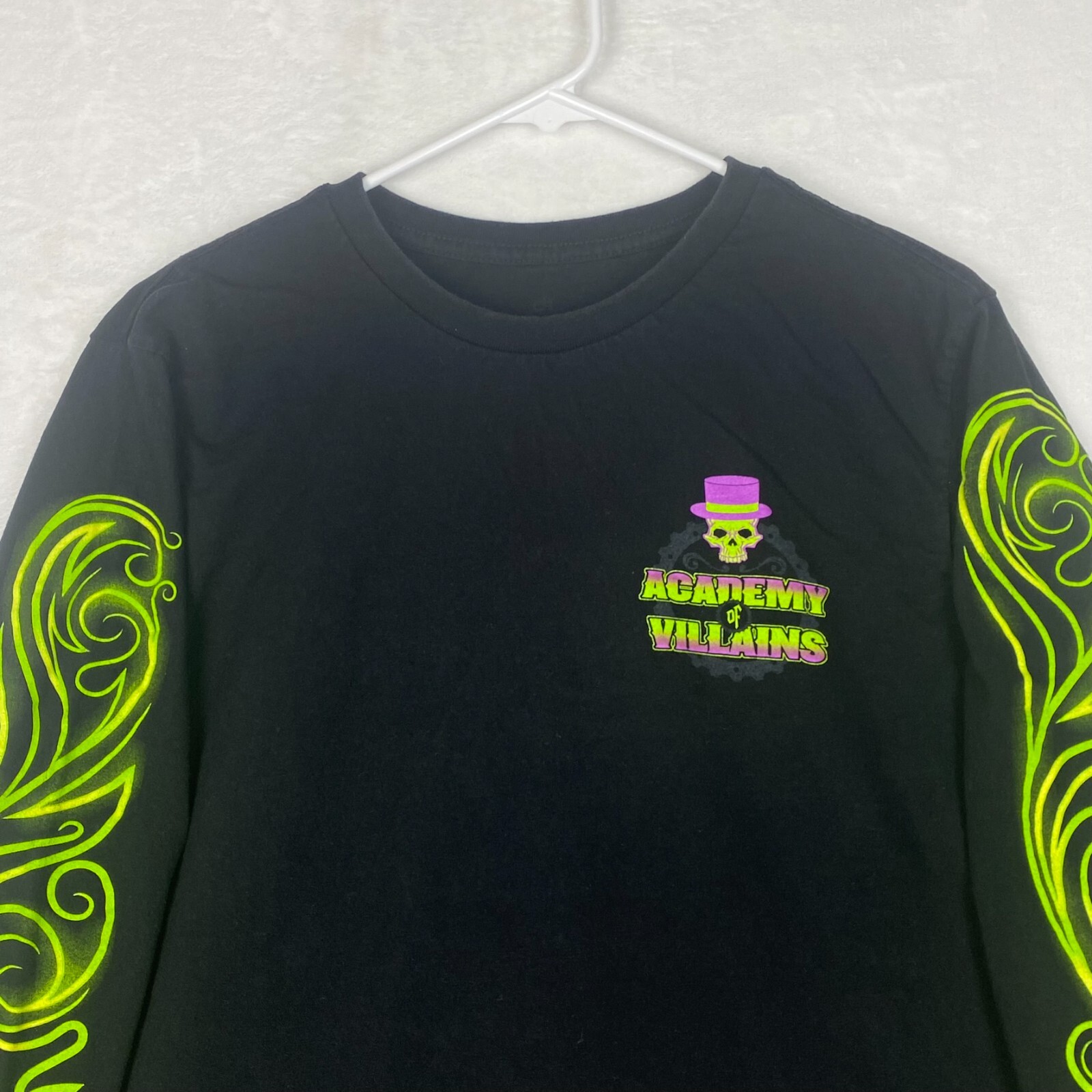 Universal Horror Nights Academy Of Villains Graphic Shirt Mens Medium Black gallery
