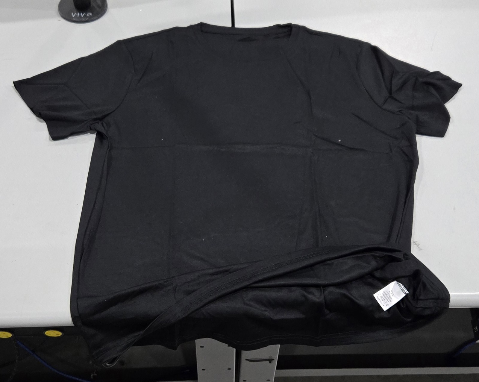 GENERIC UNI-SEX T-SHIRT 71% RAYON, 25% POLYAMIDE SIZE: MEN 3XL WOMEN 3XL – BLACK