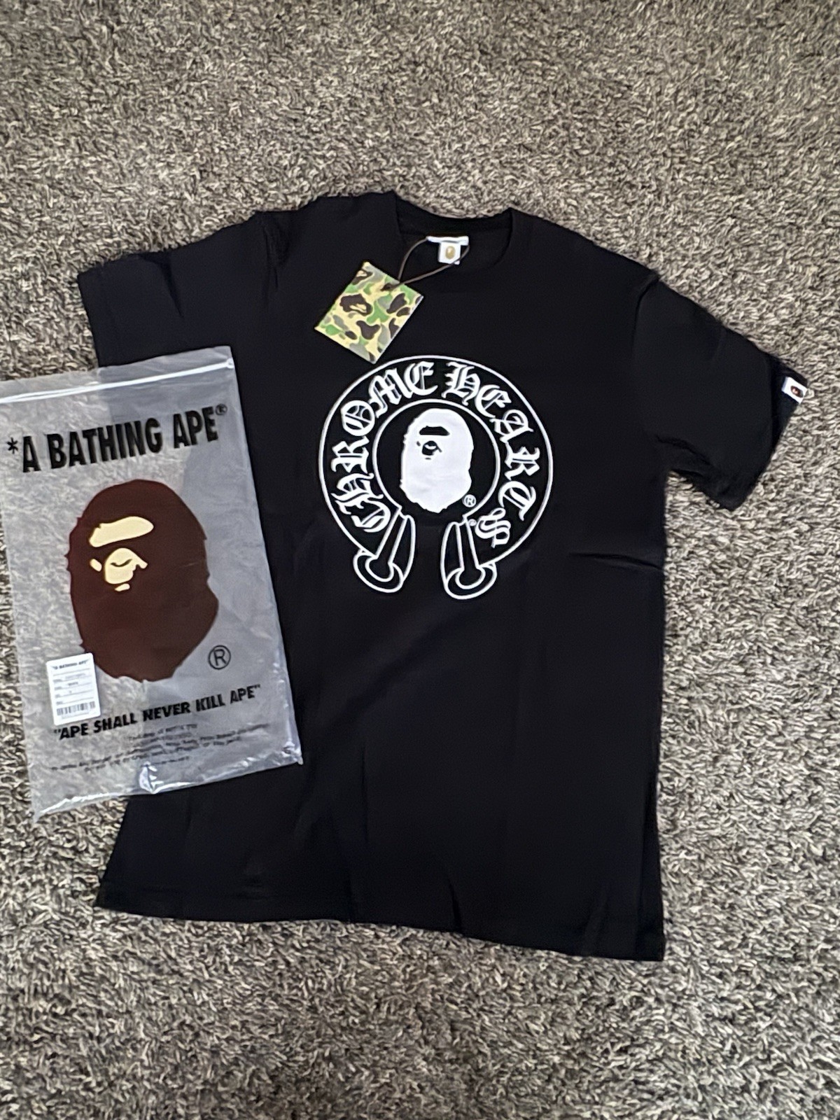 A Bathing Ape BAPE Men's L Cotton Graphic Logo Crew Neck Tee Lot of 3 gallery