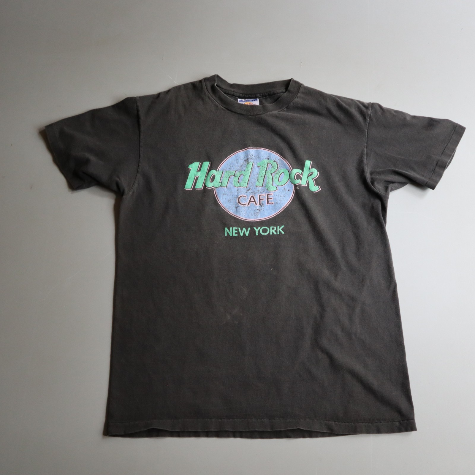vtg Hard Rock Cafe New York Black T Shirt USA Faded Large Measures Medium