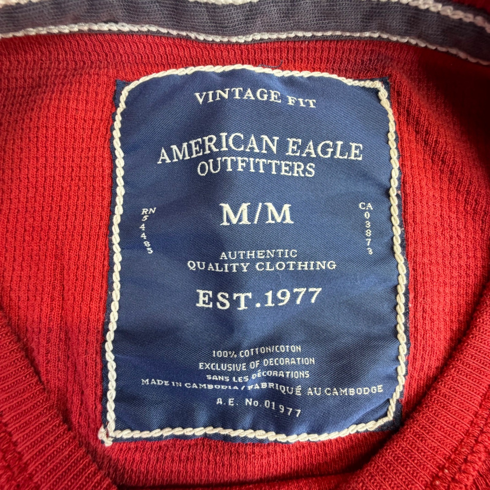 American Eagle Thermal Shirt Mens Medium Red Waffle Knit Long Sleeve Vintage Fit gallery