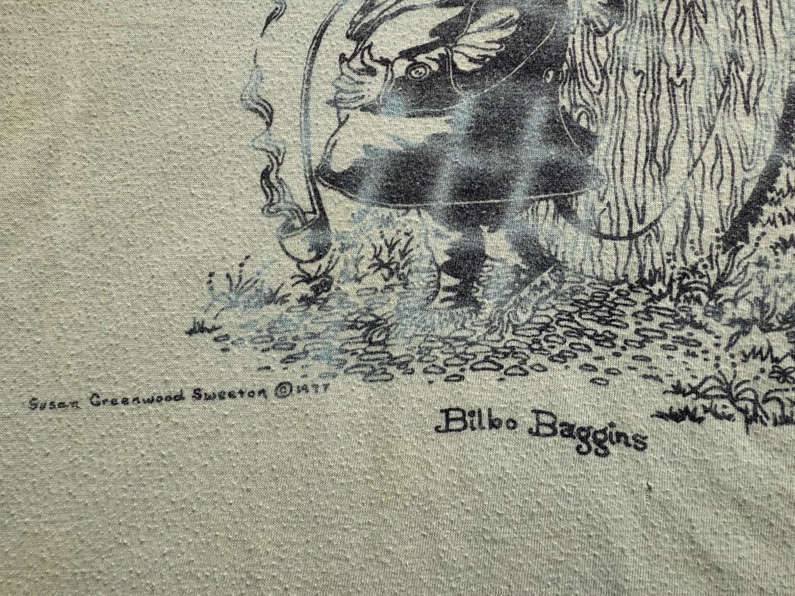 Vtg 70s Bilbo Baggins T Shirt The Hobbit Lord of the Rings Fits Men L (short) gallery
