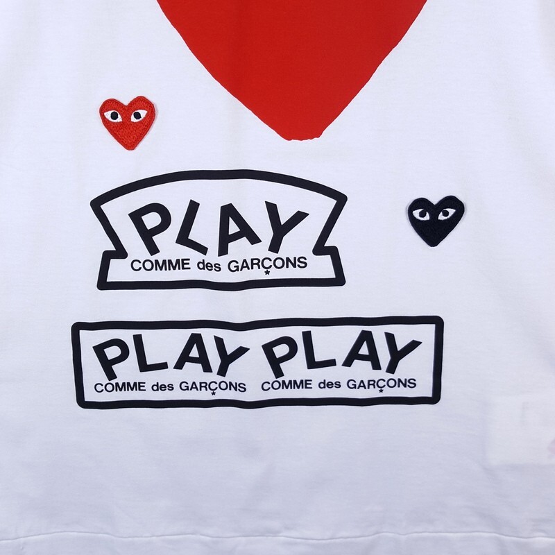 COMME DES GARCONS Shirt Mens Small White Pullover Crew PLAY Logo Hearts Unisex gallery
