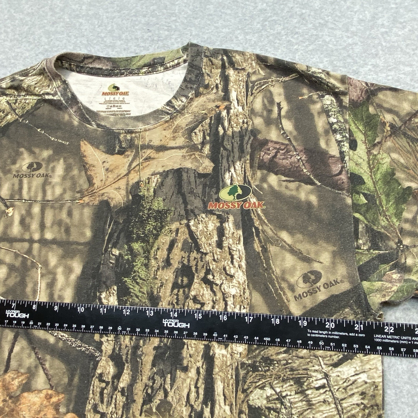 Mossy Oak TShirt Mens Large Break Up Country Camo Outdoor Hunting Distressed gallery