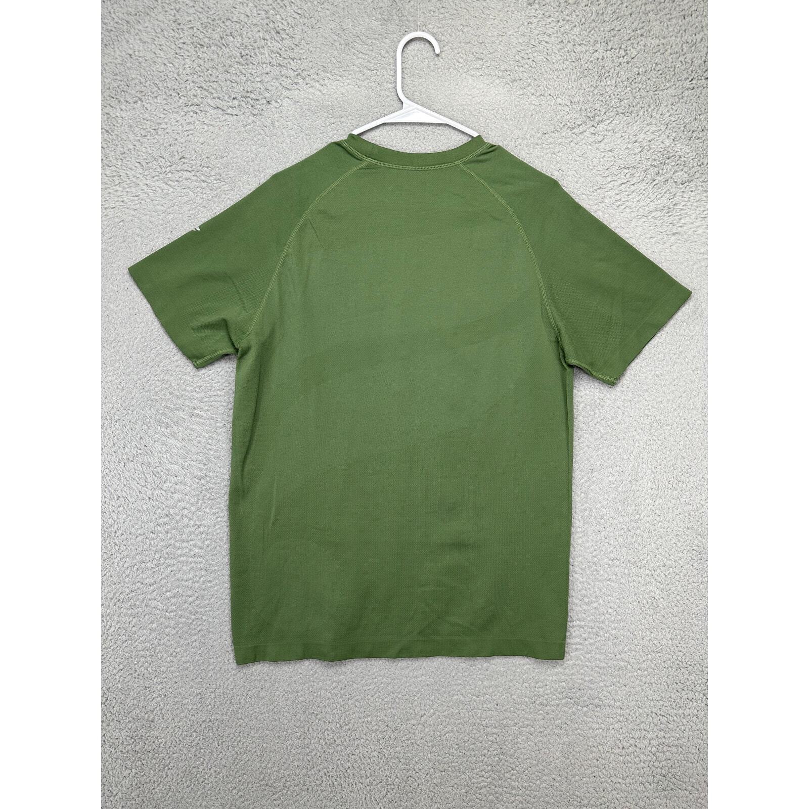 Fabletics Shirt Adult Medium Green Nylon Blend Workout Tee Exercise T-Shirt Mens gallery
