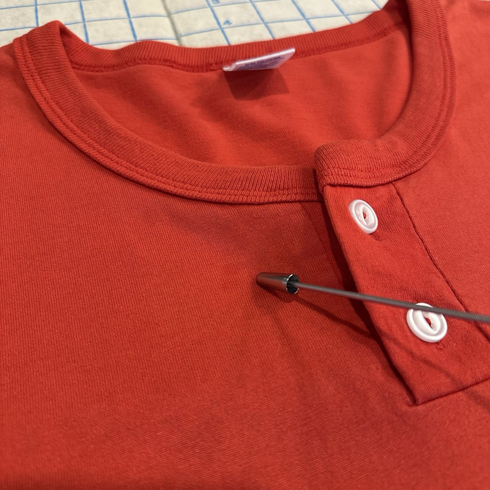Vintage Russell Athletic Henley T-Shirt 90s USA Baseball Distressed RedBoxy Fit gallery