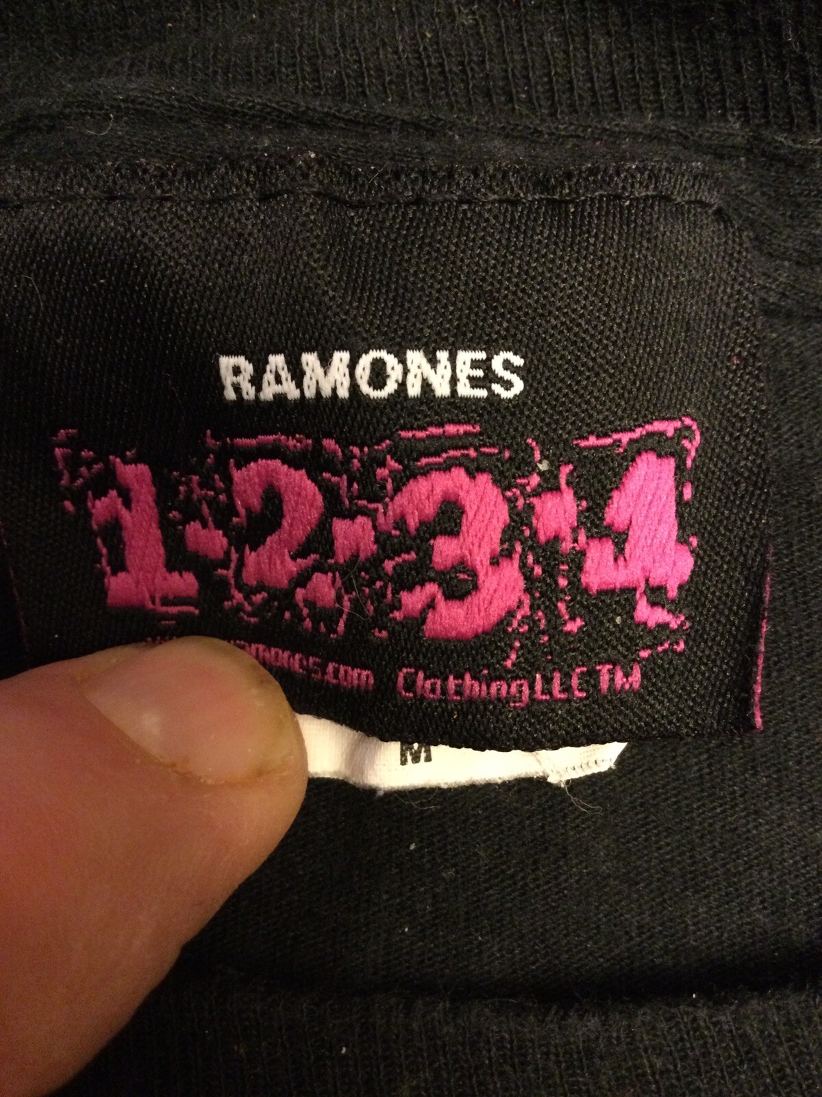 Ramones. Black Shirt. M. gallery