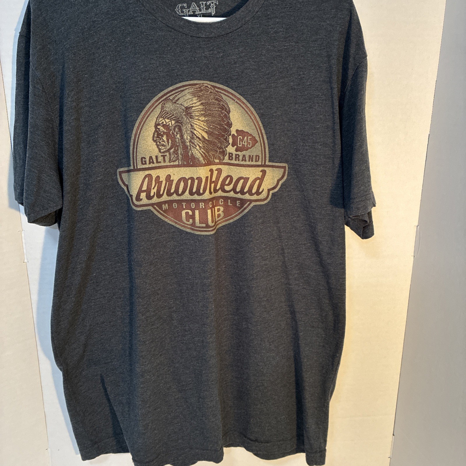 Mens Arrowhead Motorcycle Club Tshirt , Sz XL, Grey, Crew Neck Short Sleeves gallery