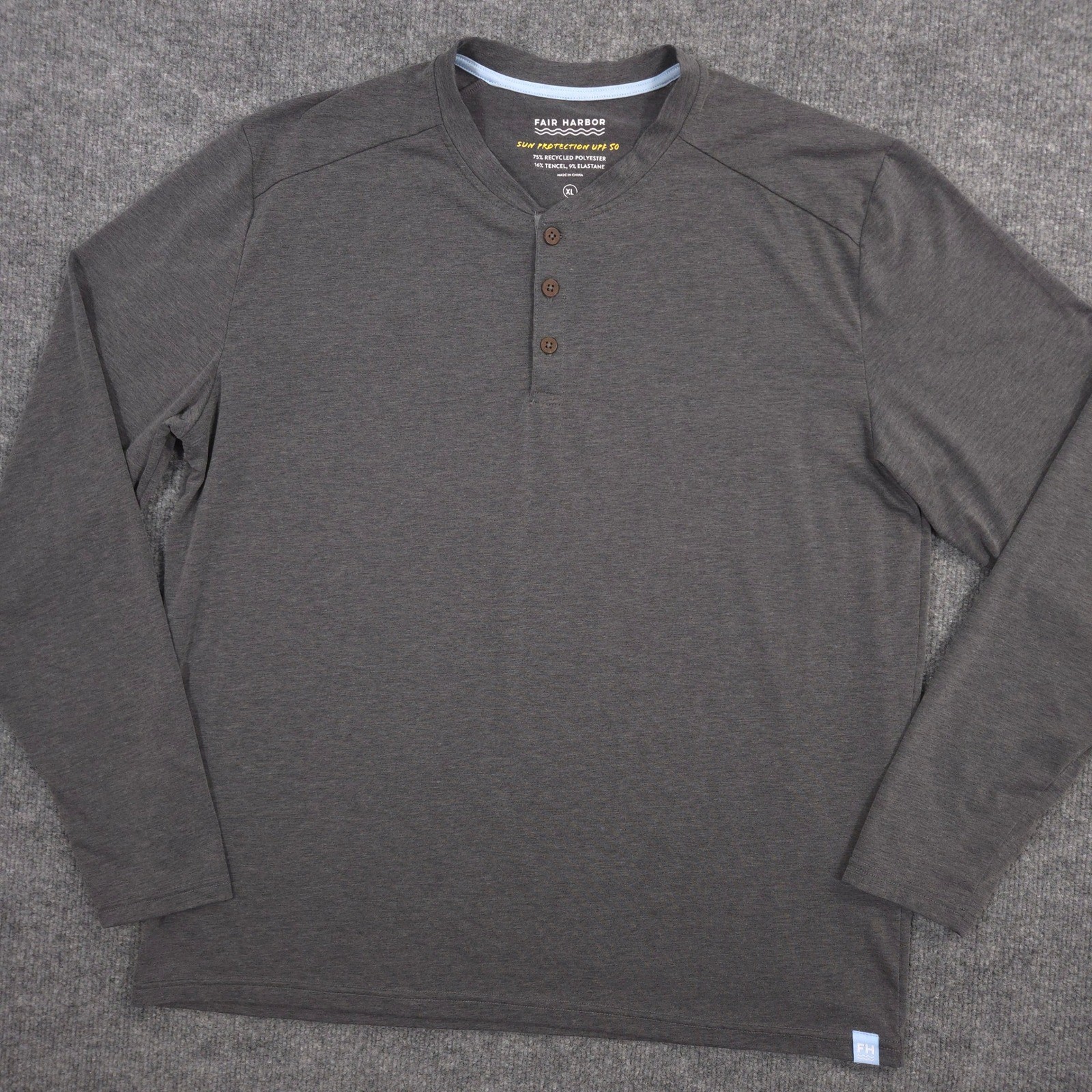 Fair Harbor Seabreeze Henley Shirt Mens XL Gray Performance Outdoor Long Sleeve gallery