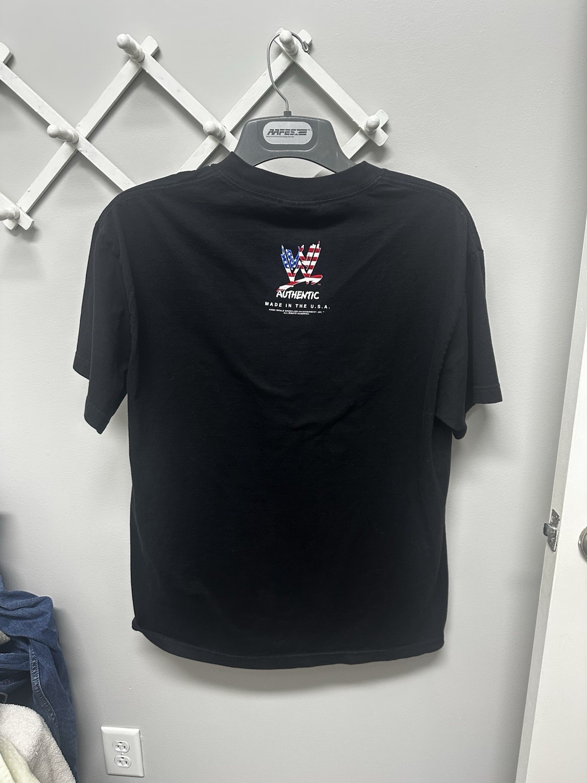 Vintage 2002 Diamond Star WWE Black Tee Shirt Red White & Blue Logo Size Large gallery