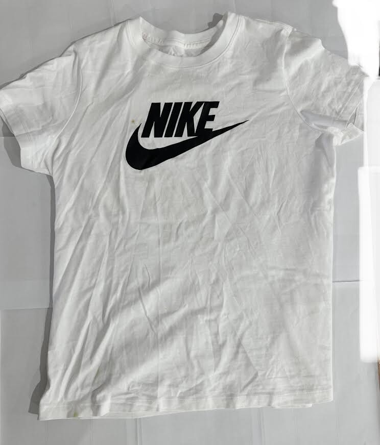 Nike Men's Sportswear Tee Icon Futura White/Black T-Shirts AR5004-101 gallery