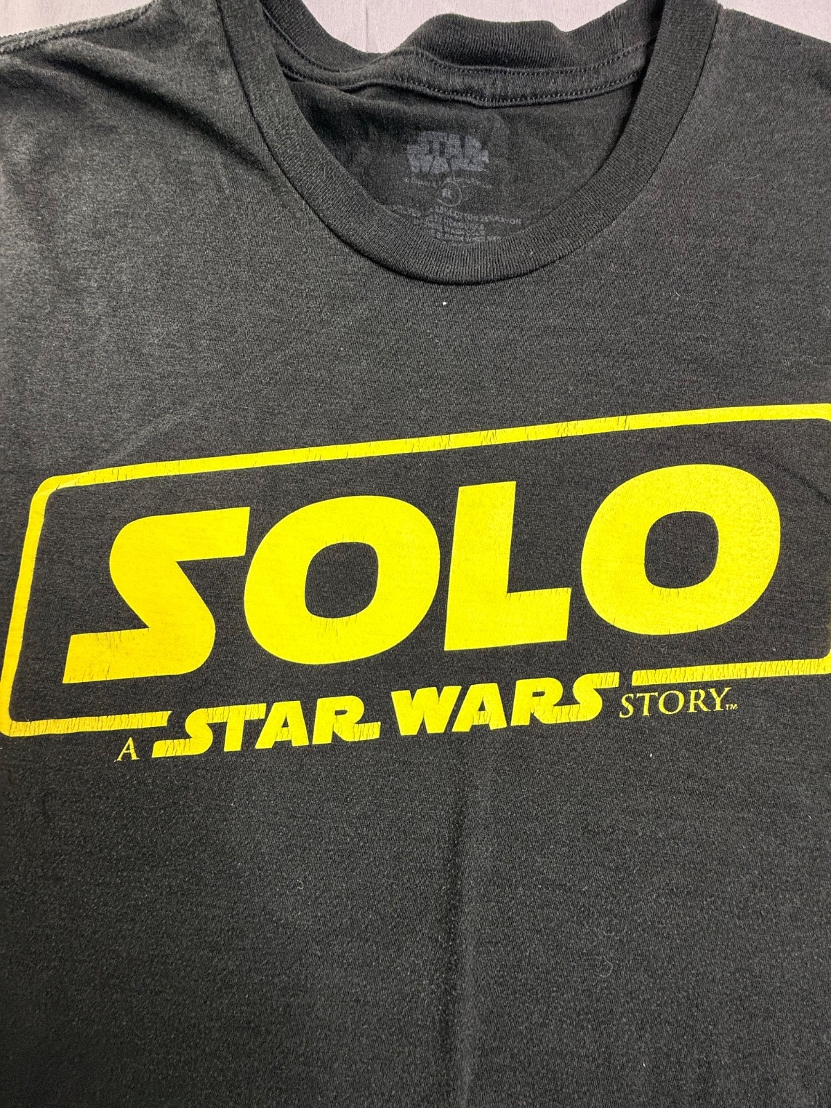 Star Wars Solo Movie Shirt Men's Medium M Dark Heather Grey Tri-Blend Logo Tee gallery