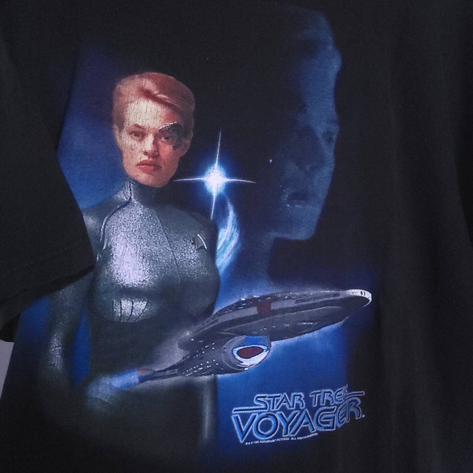 Vintage Star Trek Voyager Shirt Mens Large Black Seven Of Nine TV 90s Jeri Ryan gallery