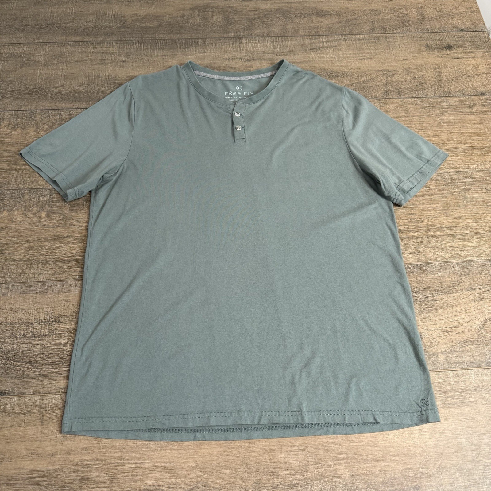 Free Fly Mens Henley T-Shirt Size (XL) Light Green Bamboo Viscose Blend EUC B9 gallery