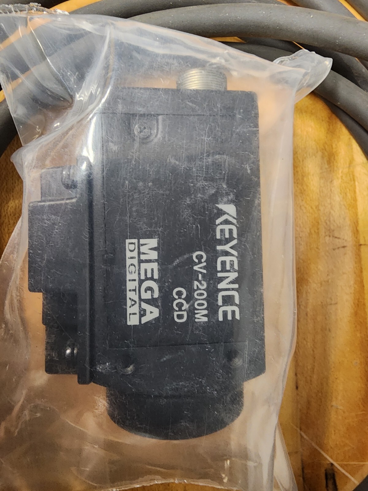 Keyence Industrial Camera, CV-200M CCD Mega Digital with 3M Cable, CV-C3