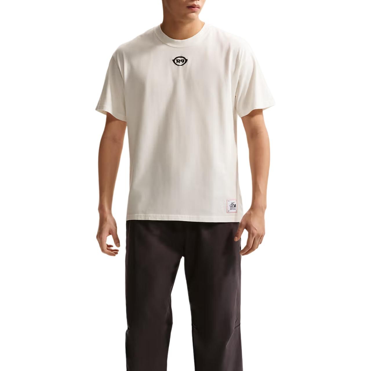 Nike T Shirts Men's Ecru Crew Neck Moderate IU4474-133 Size gallery