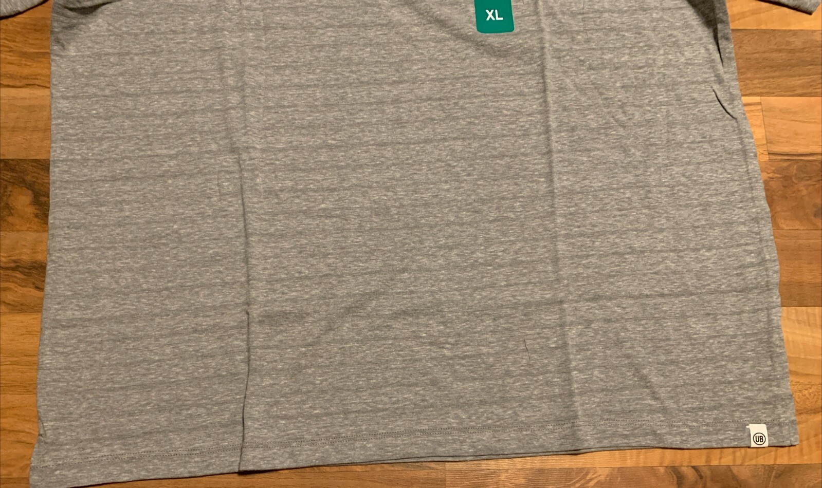 UNIONBAY (XL) Young Men's Light Weight V-Neck Short Sleeve Tee TShirt Gray Alkal gallery