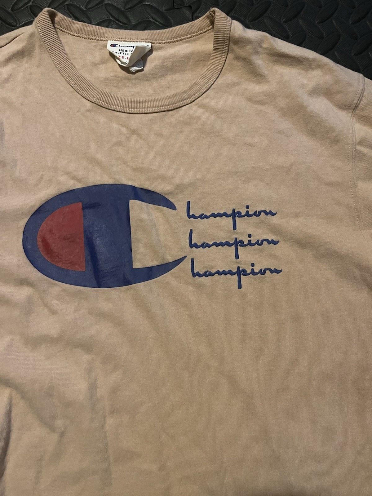 Champion Heavy Duty Shirt (Men’s L) Cream/Tan Short Sleeve gallery