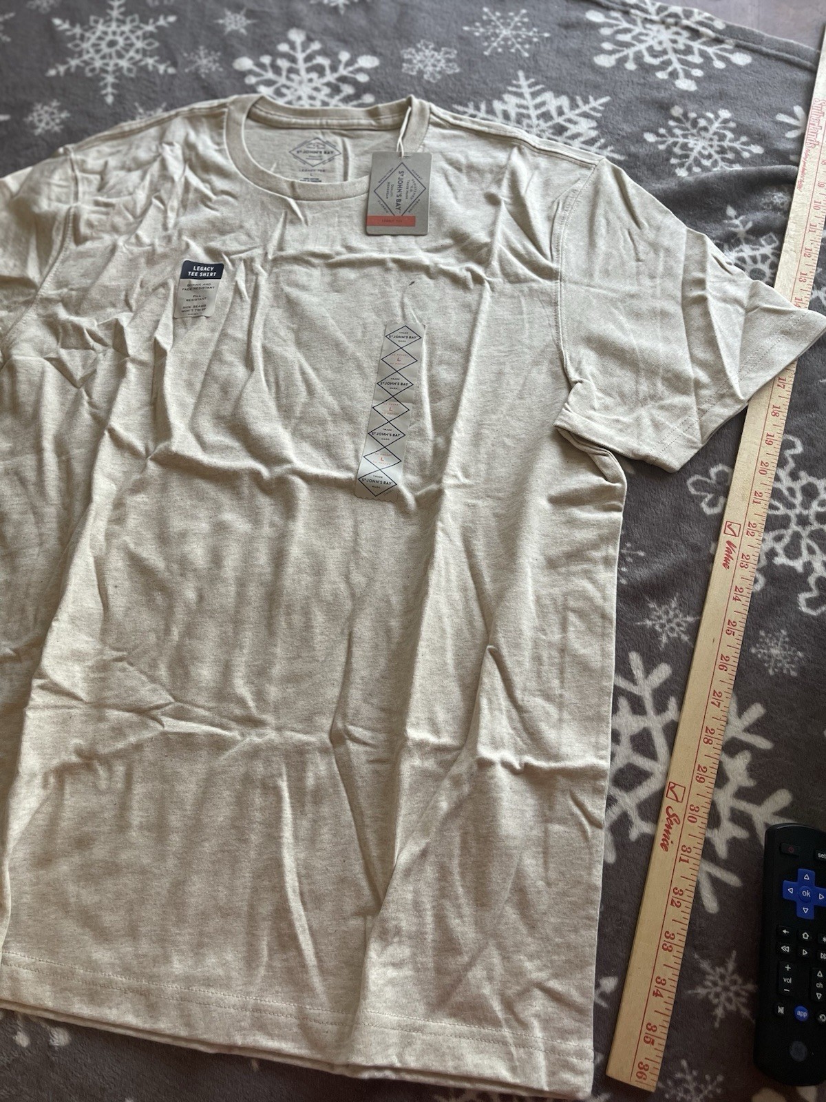 St Johns Bay Legacy Tee Shirt Large Beige Men’s 100% Cotton Casual NWT. gallery