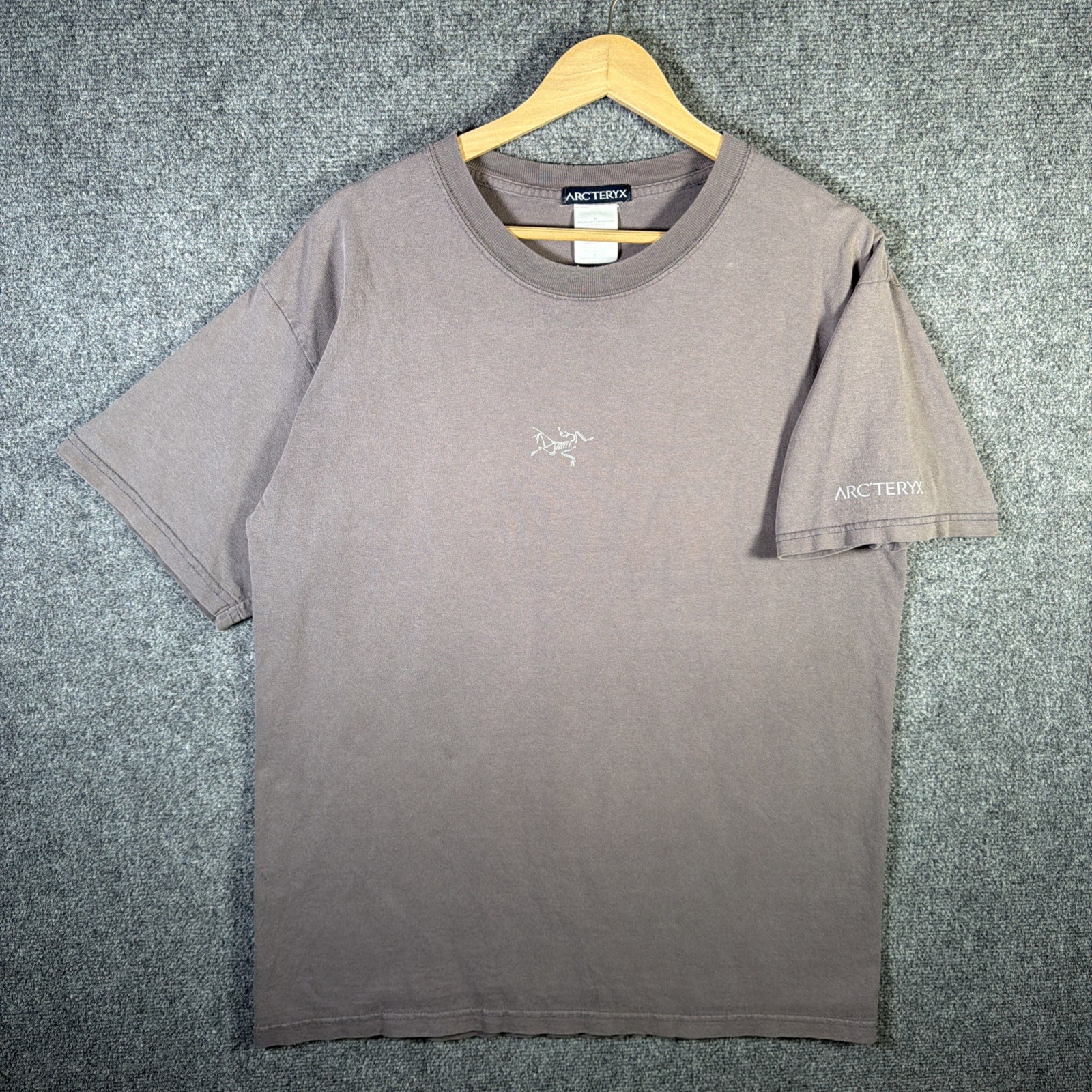 Vintage Arcteryx Shirt Mens Large Gray 90s Nature Bird Skeleton Hiking Faded
