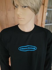 LIGHT & MOTION LOGO GRAPHIC T-SHIRT LONG SLEEVE Sz L 100%ORGANIC COTTON