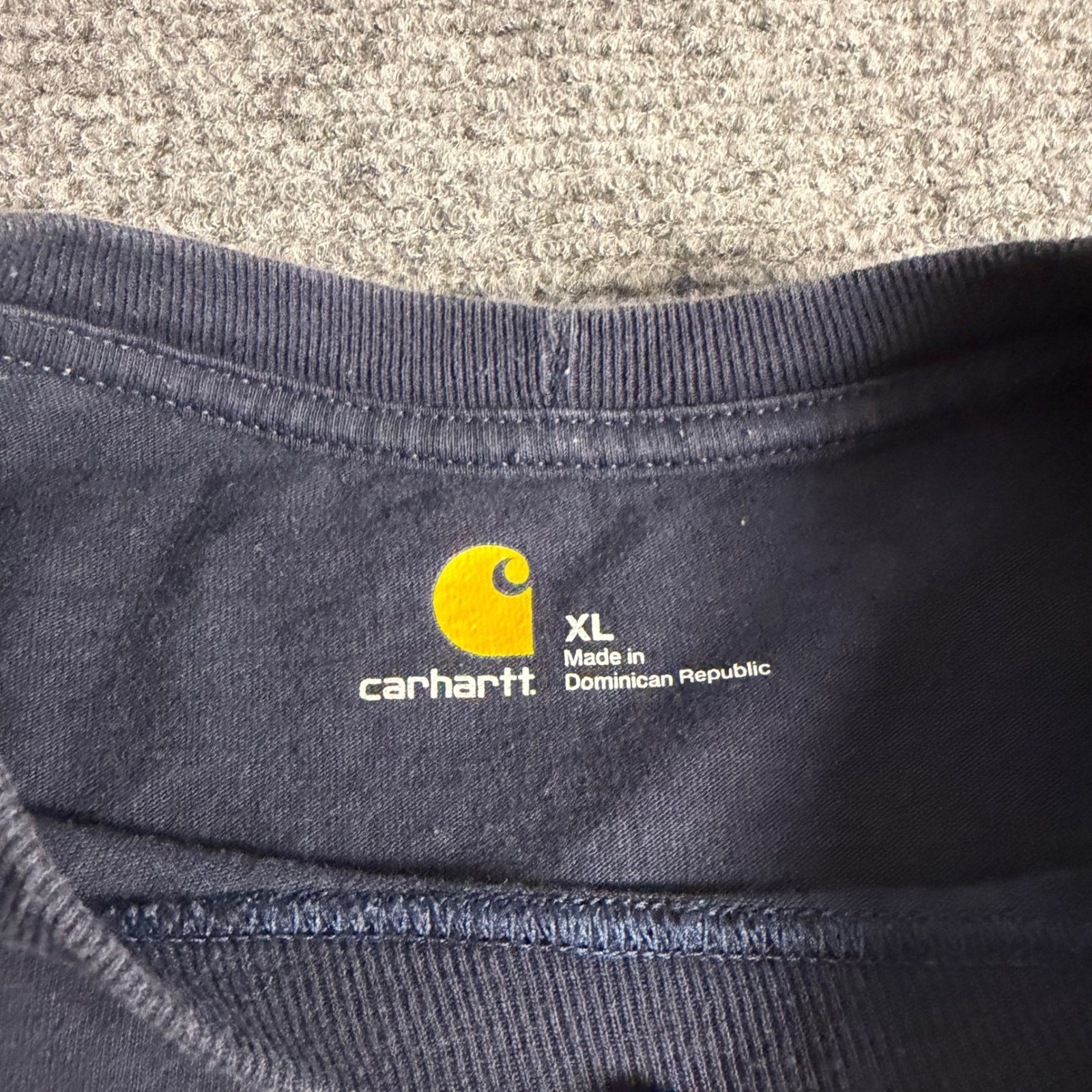Carhartt Mens XL Long Sleeve Graphic T-Shirt Navy Blue Logo Workwear Tee gallery