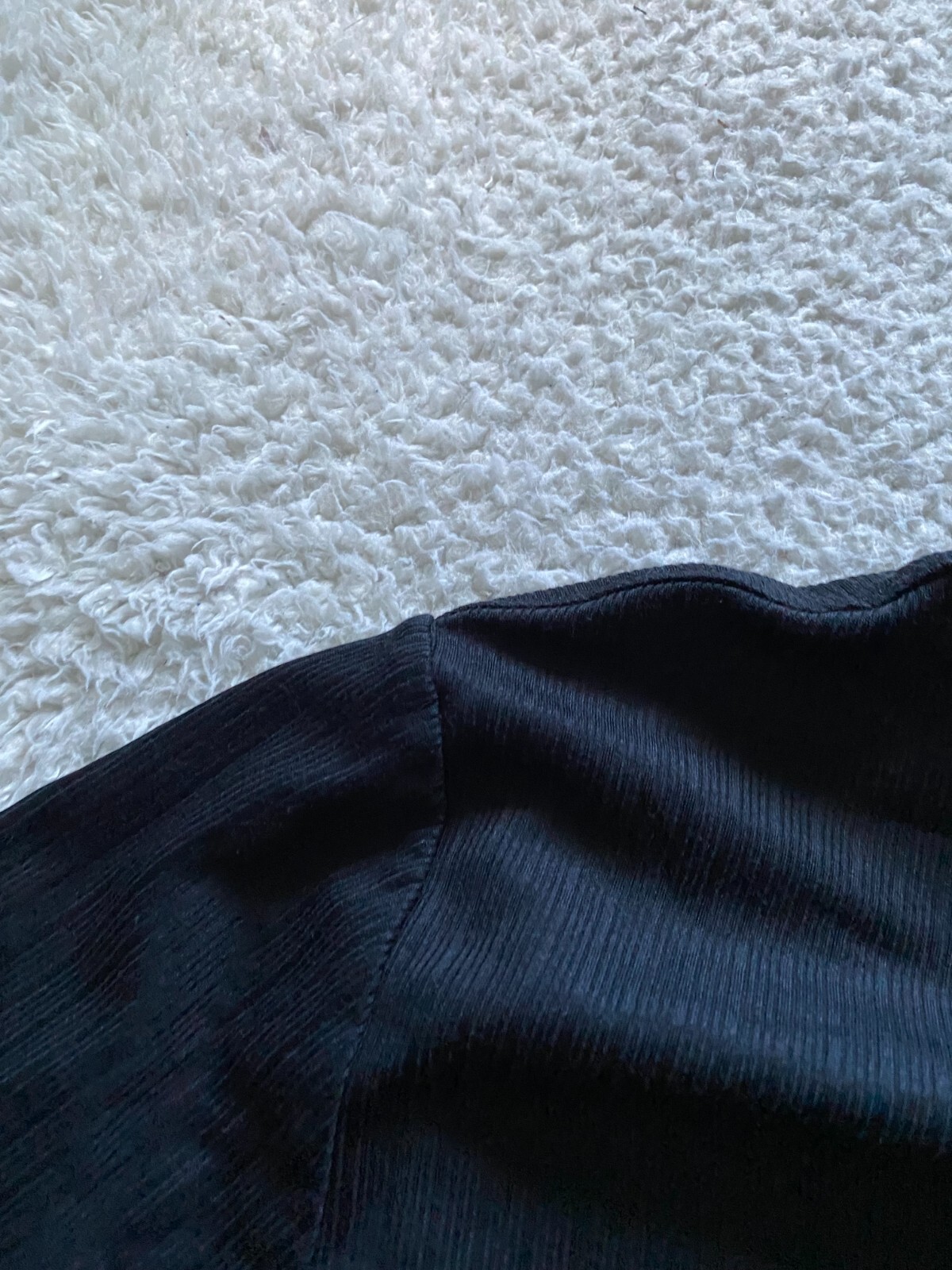 Croft & Barrow Men Short Sleeve Easy Care V-Neck Blouse Black Size L gallery