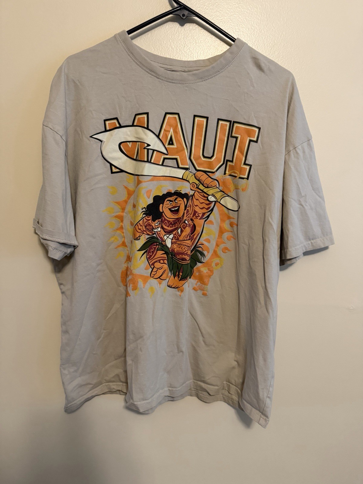 Men’s Disney Maui Tan T-shirt Size L (725)