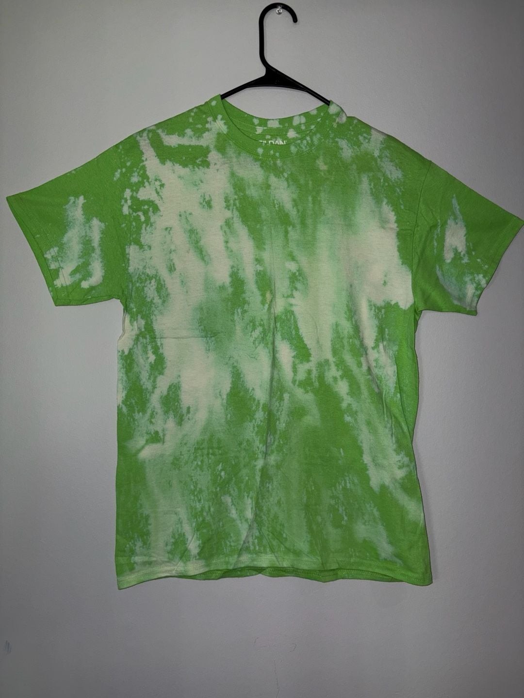 Gildan Lime Green Bleach Dye Tie-Dye Short Sleeve T-Shirt Size M gallery