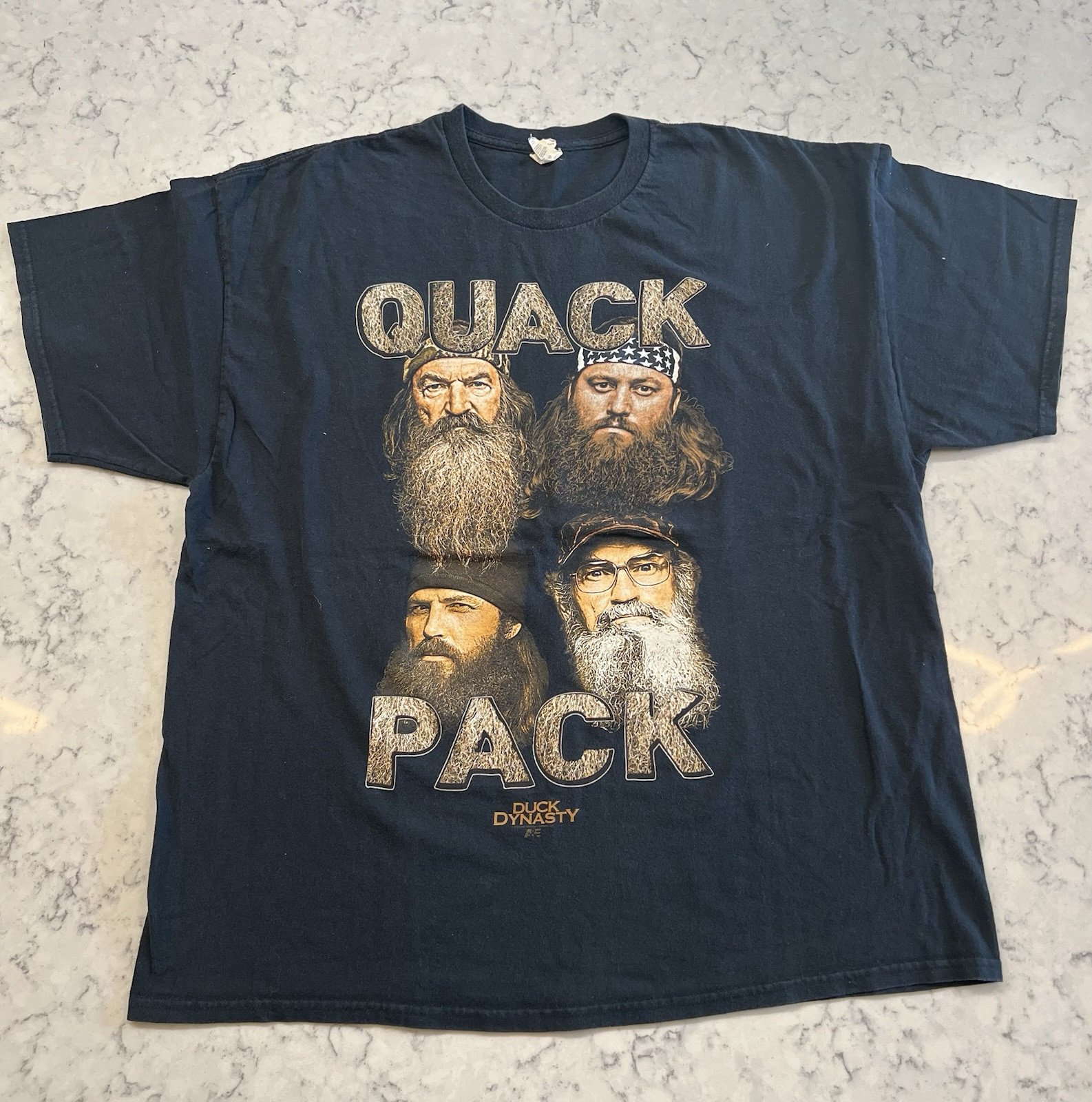 Vintage Men’s Gildan Heavy Cotton Blue Graphic Tshirt Size 2XL – Quack Pack