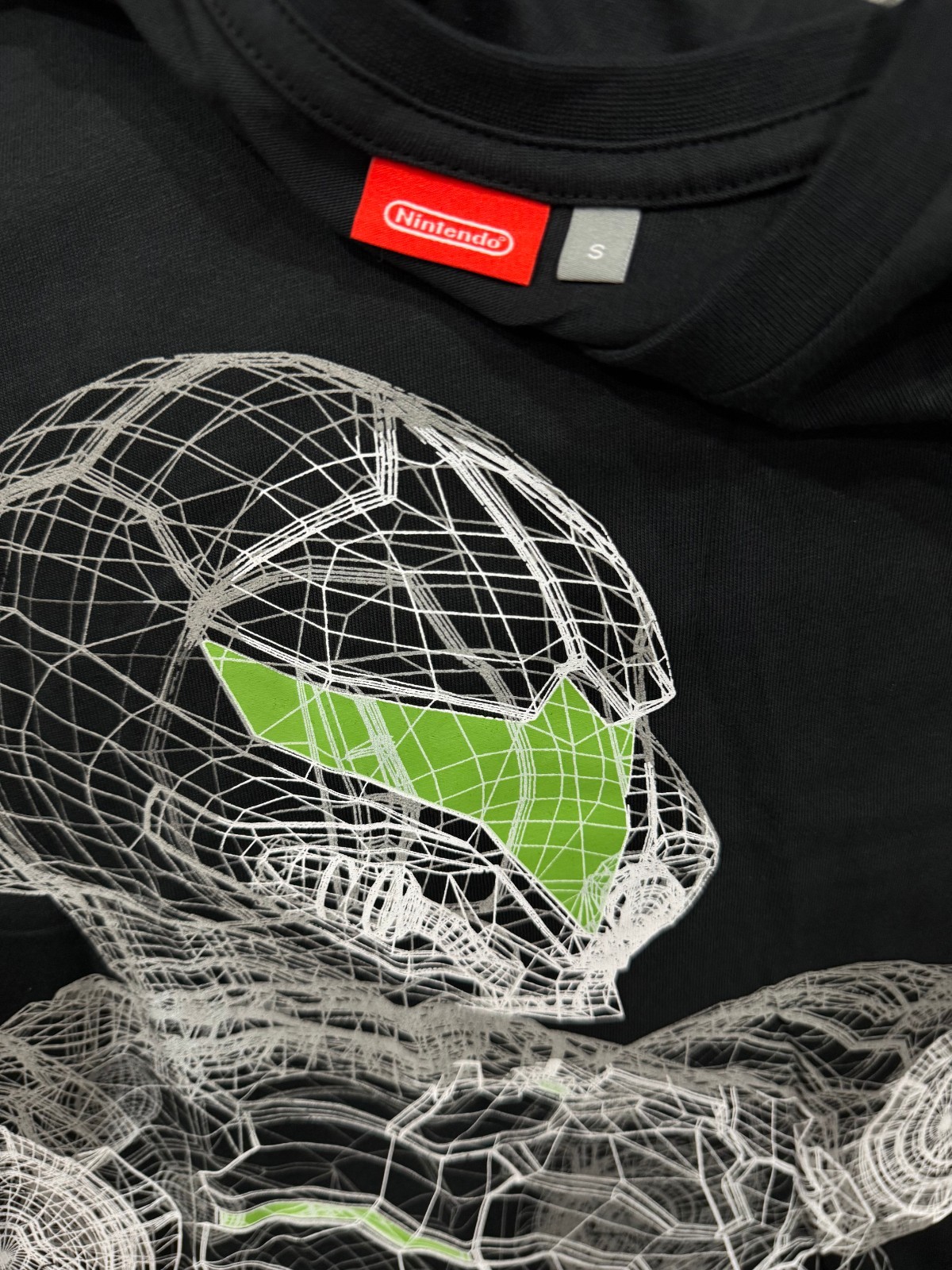 Nintendo San Francisco | Metroid Dread T-Shirt - Brand New! gallery