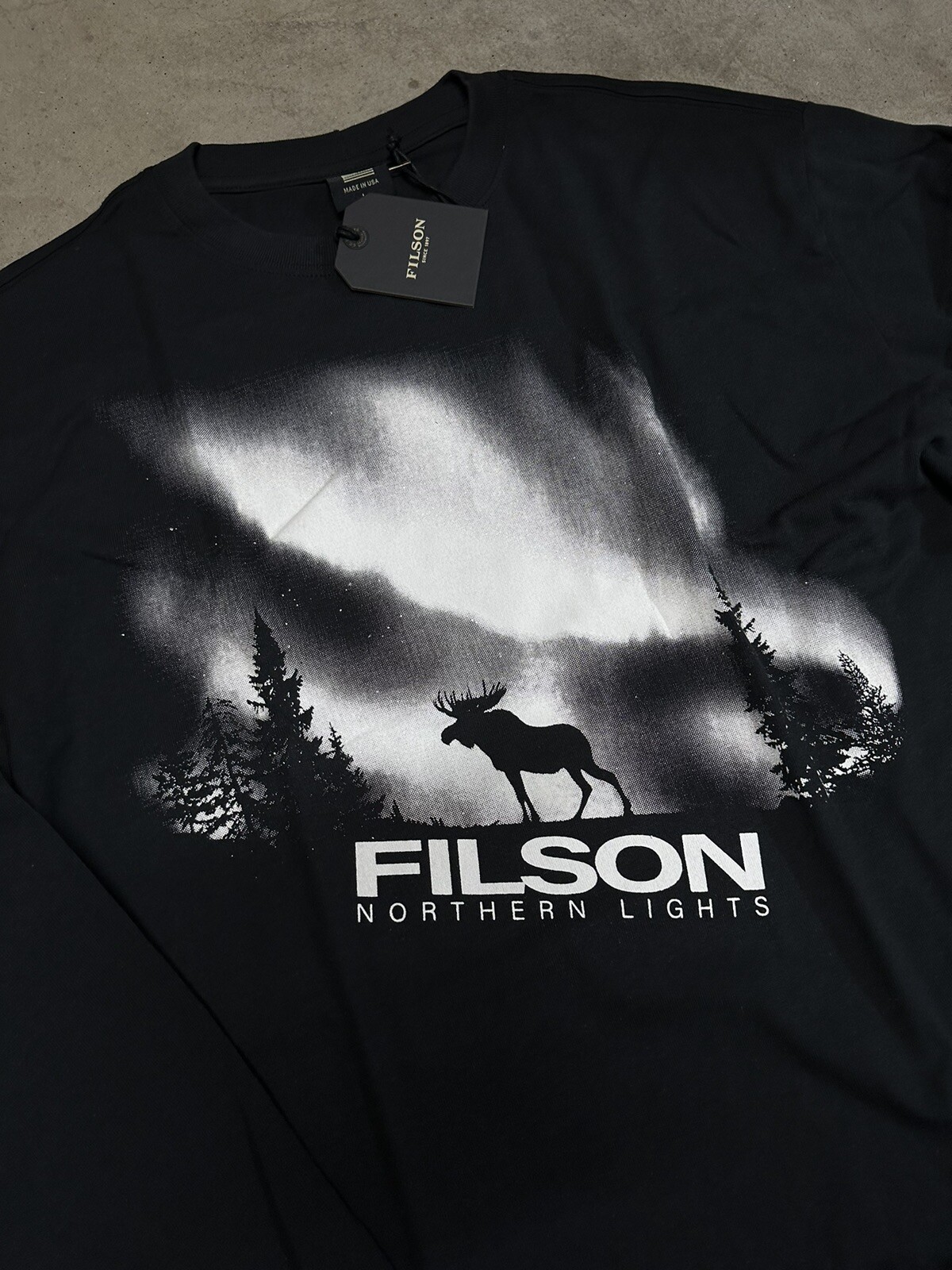 NWT Filson Northern Lights Long Sleeve Moose T Shirt Black Made in USA Outdoors gallery