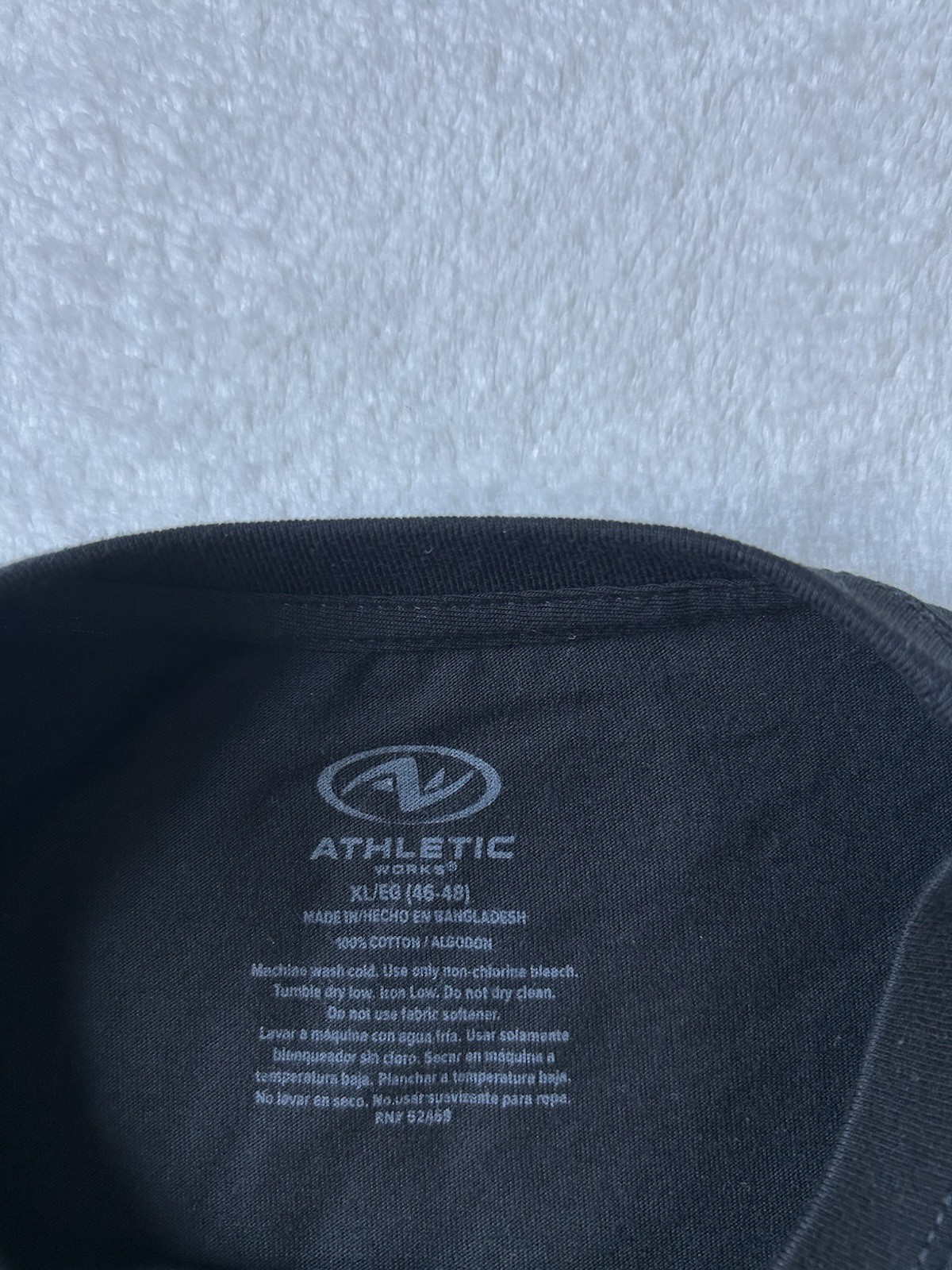 Athletic Works Men's Black Short Sleeve Cotton T-Shirt Size XL (46-48) NEW gallery