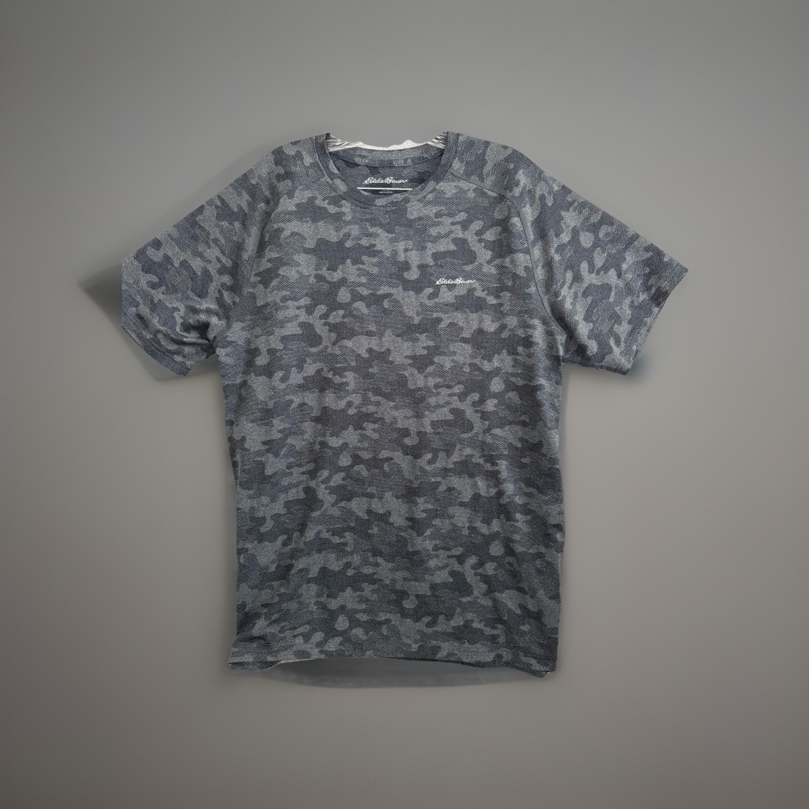 Eddie Bauer Camouflage Size Large Free Dry Polyester/Spandex Short Sleeve gallery