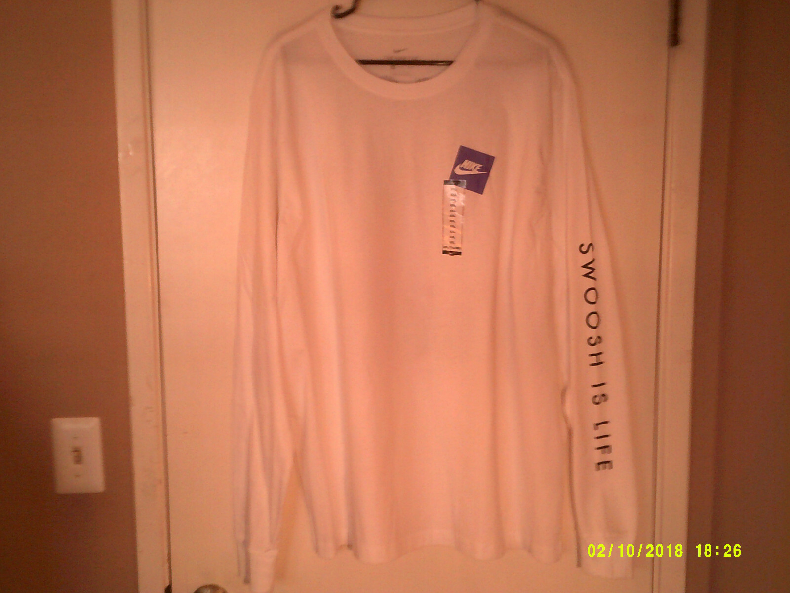 NEW NIKE SPORTSWEAR "Brand Riffs LS Tee" MEN'S WHITE MULTI-COLOR T-SHIRT 2XL gallery