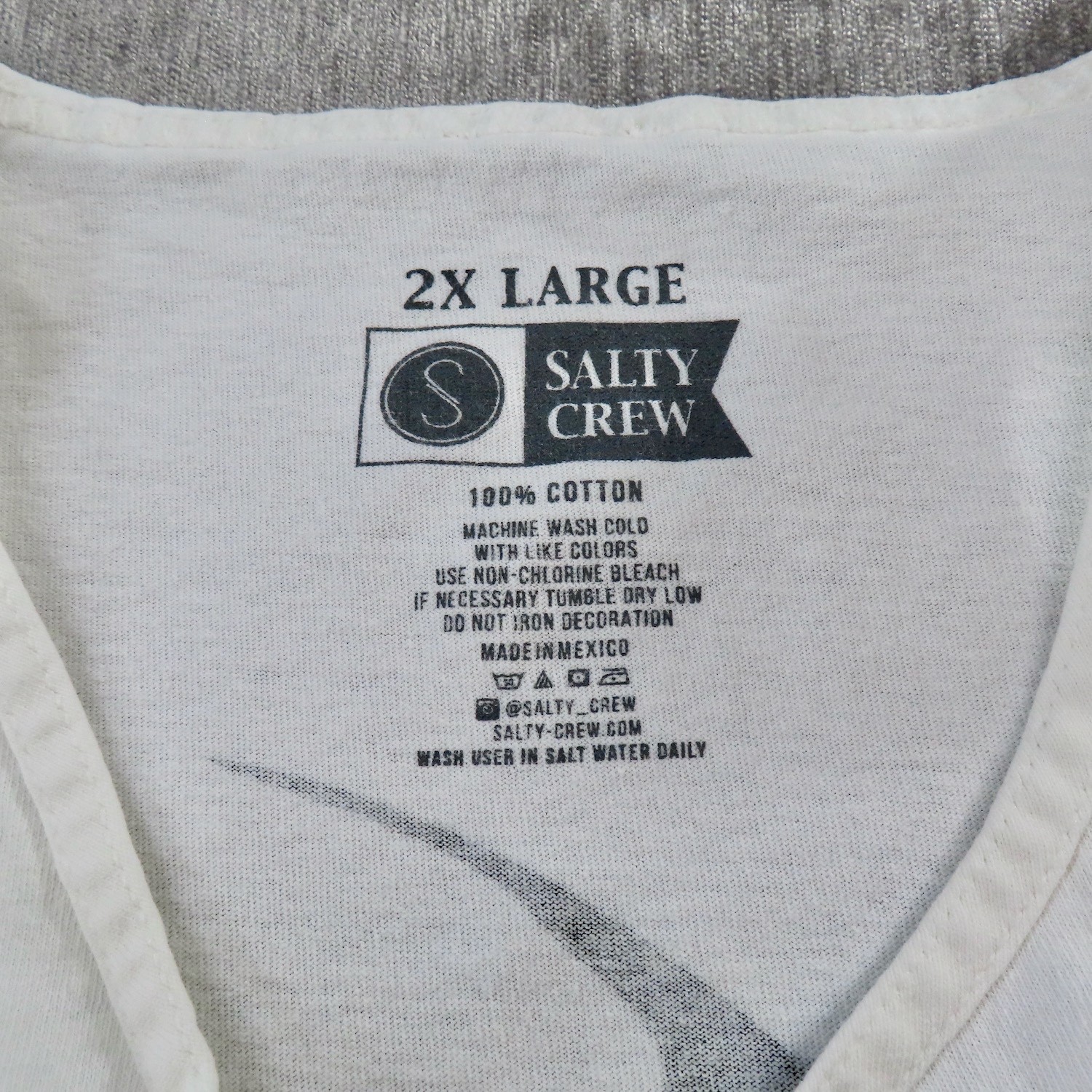 Salty Crew Shirt Mens XXL 2XL White Camo Fish Muscle Tank Top Beach Outdoor gallery