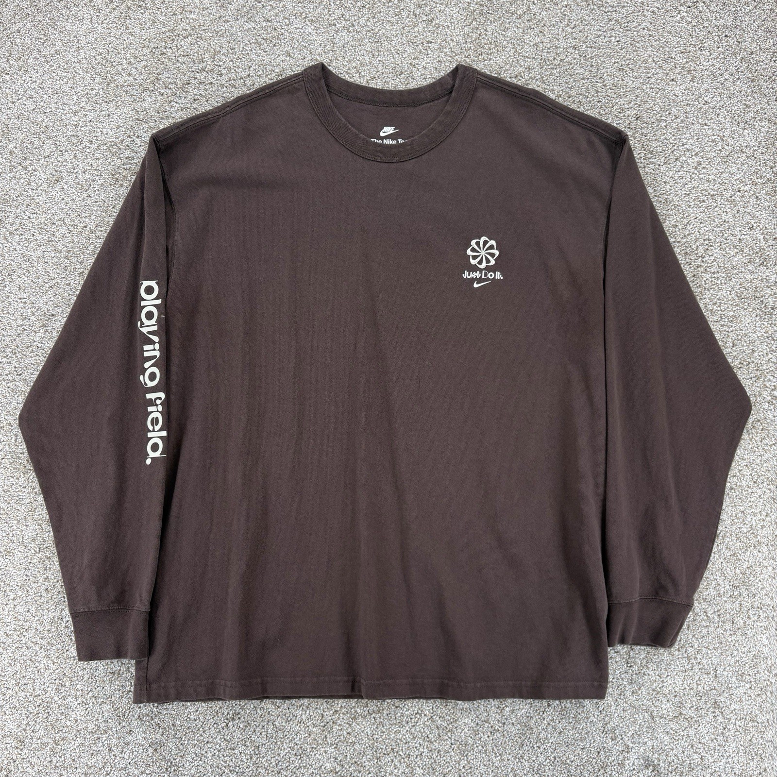 Nike Max90 Playing Field Long Sleeve Tee Mens L Loose Fit Brown Embroidered Logo gallery