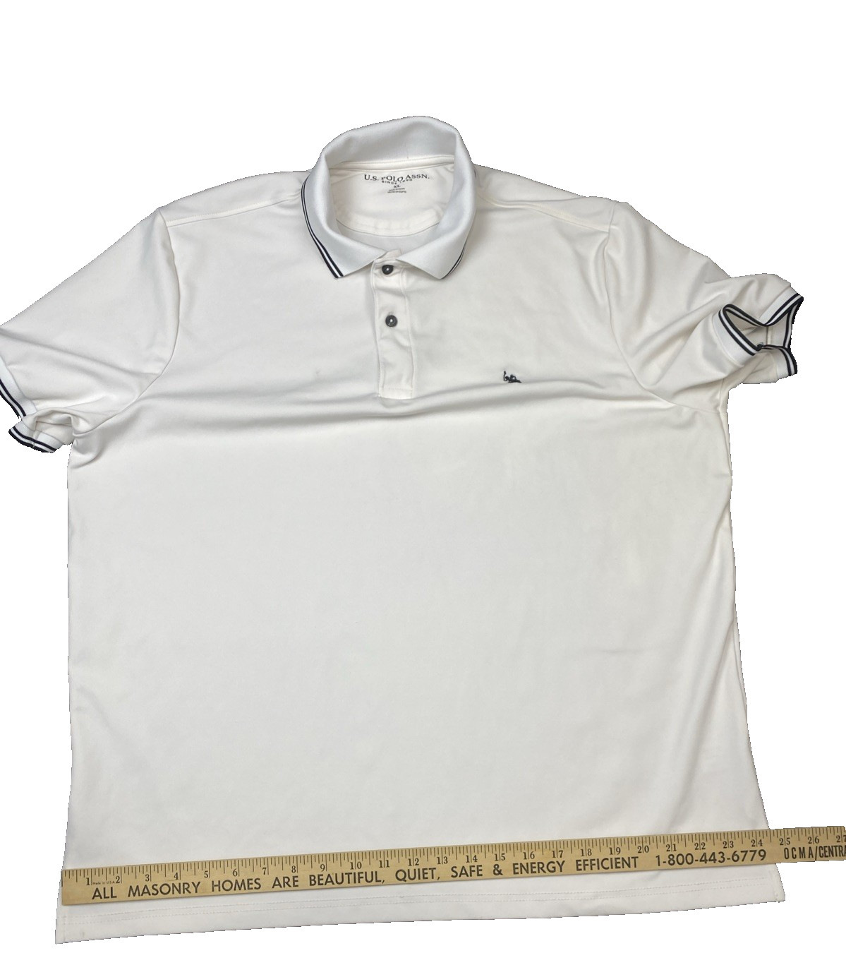 U.S. Polo Assn. Men’s XL White Stretch Tee 95/5 Poly Spandex – Stain Noted gallery