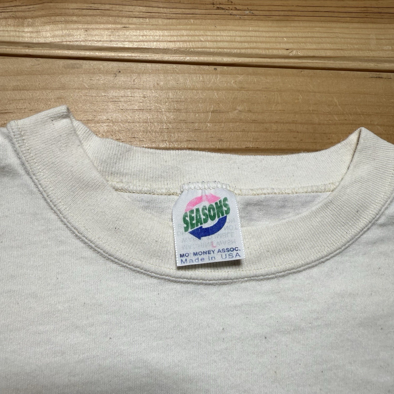 Vintage 90s Sea World Dolphins Friends From Under The Sea Nature Shirt - Large gallery