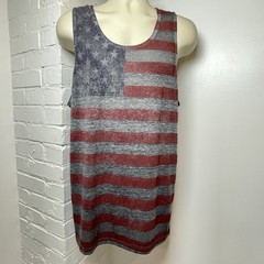 Well Worn Red White Blue Distressed American Flag Patriotic Tank Top Mens Sz L