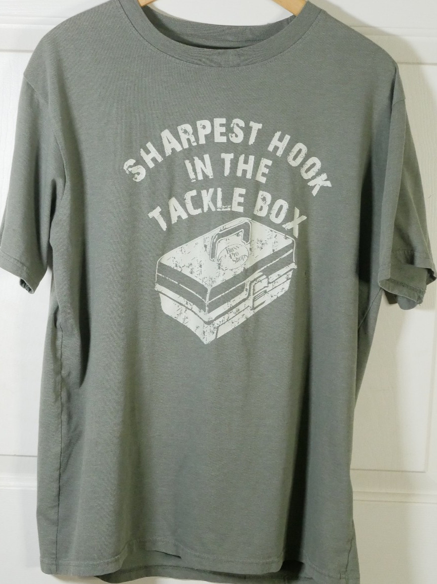 Bass Pro Shops Fishing Graphic T-shirt Size L "Sharpest Hook in the Tackle Box" gallery