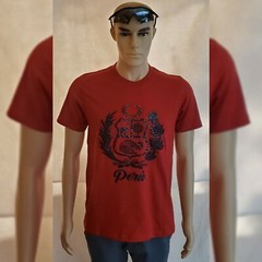 PERUVIAN TSHIRT MEN’S SHORT SLEEVE BEADED EMBROIDERY ESCUDO PATRIOTIC “M” RED