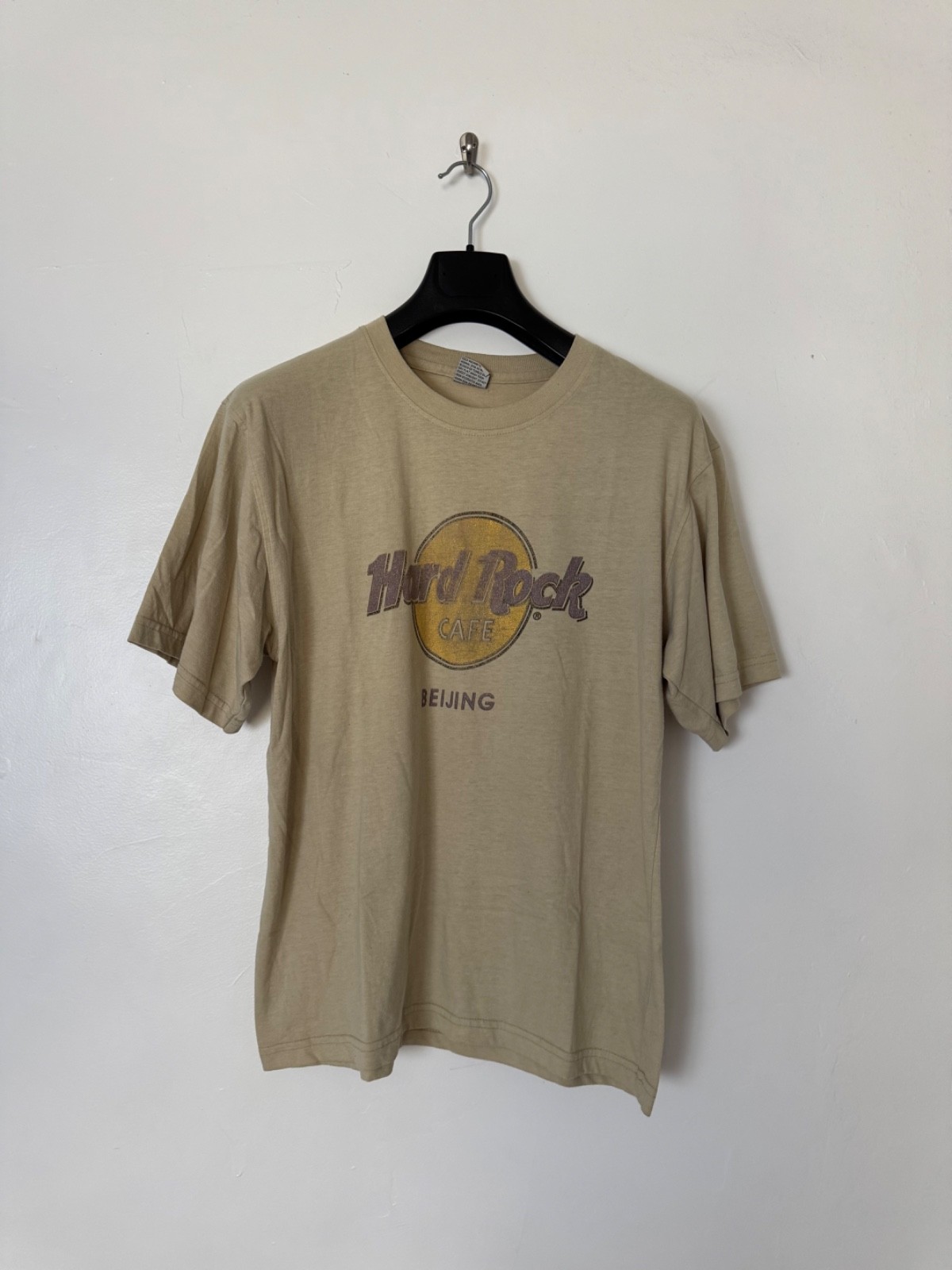 Hard Rock Cafe Beijing China Beige T-Shirt gallery