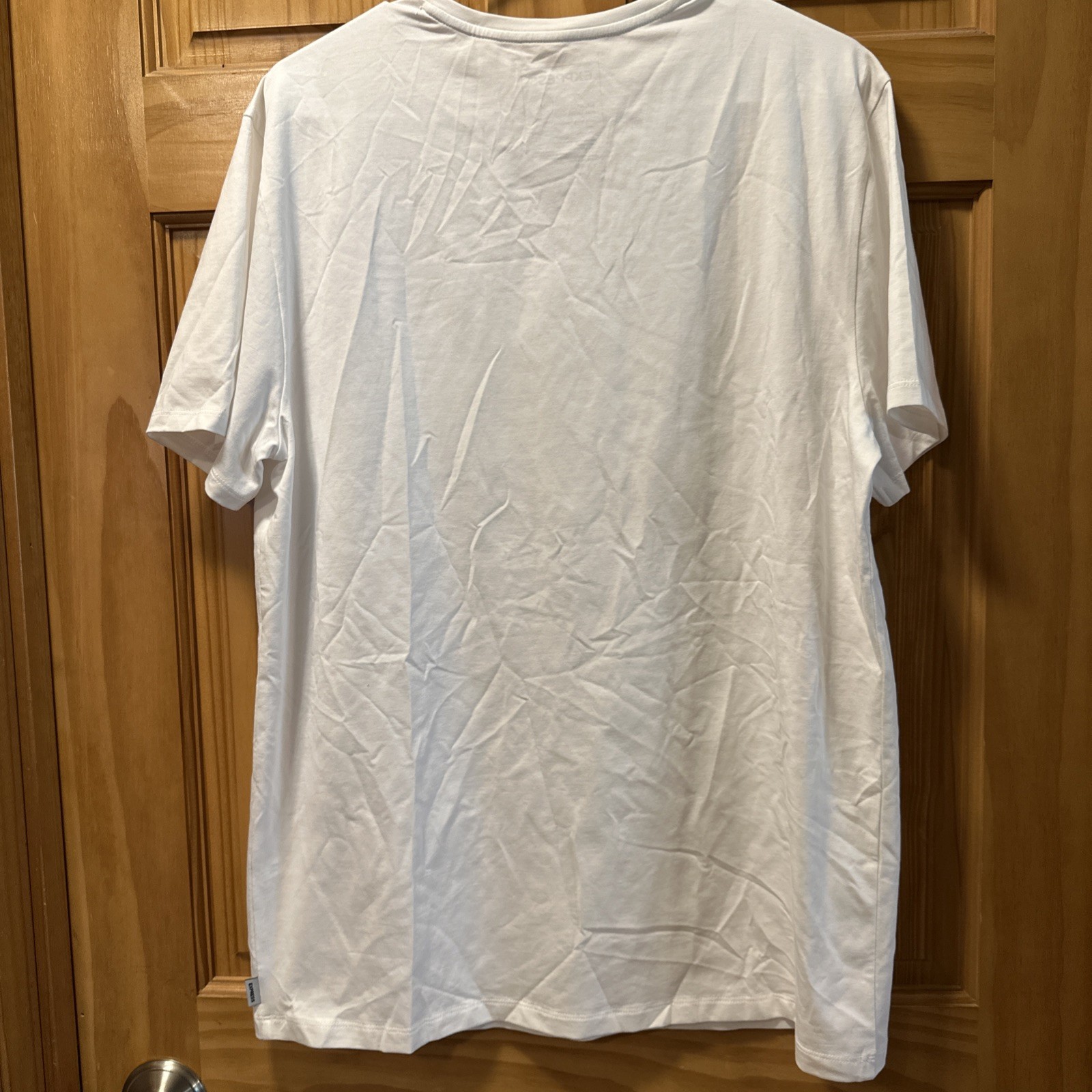 EXPRESS V-Neck Tee Solid WHITE T-Shirt, Pima Cotton/spandex size L gallery