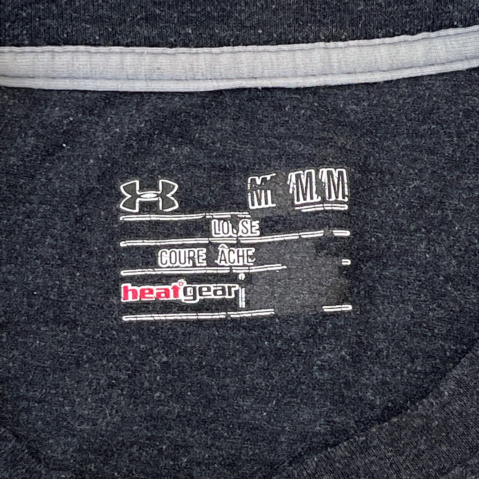 Under Armour Shirt Mens Medium Black Red Spell Out UA Logo Heat Gear Outdoors B2 gallery